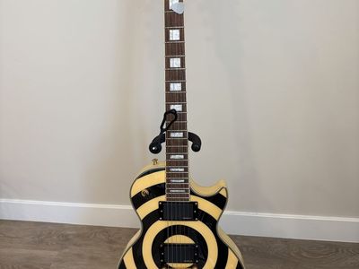 Epiphone Zakk Wylde Les Paul Custom Electric Guitar - Ivory Bullseye Finish