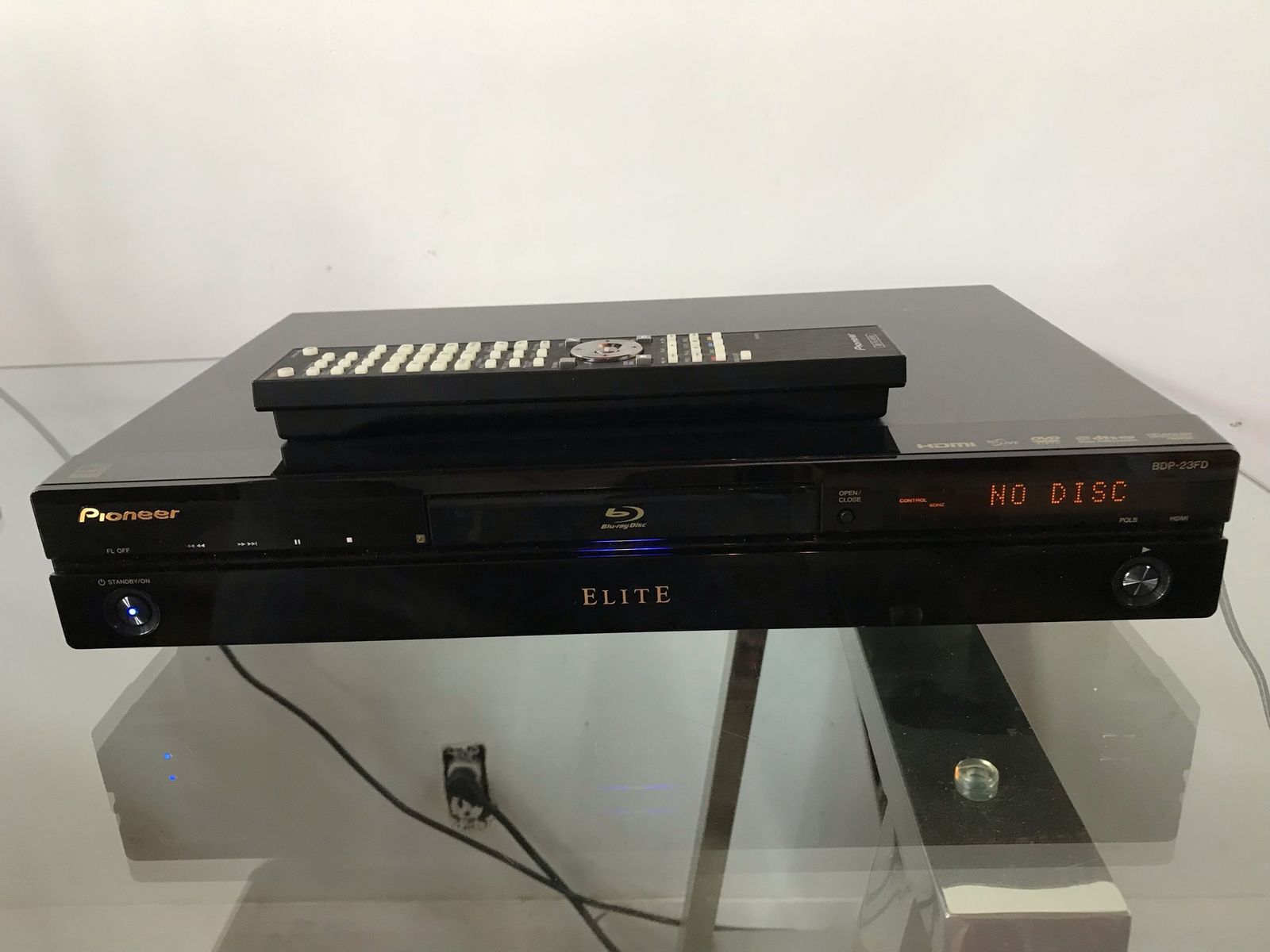Pioneer Elite BDP-23FD Blu-ray Disc Player In Excellent Condition