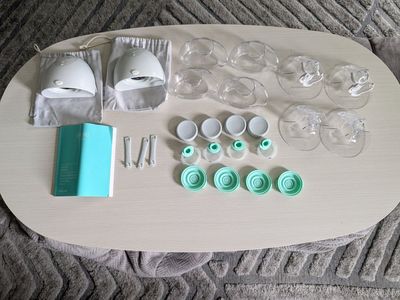 Elvie wearable double breast pump