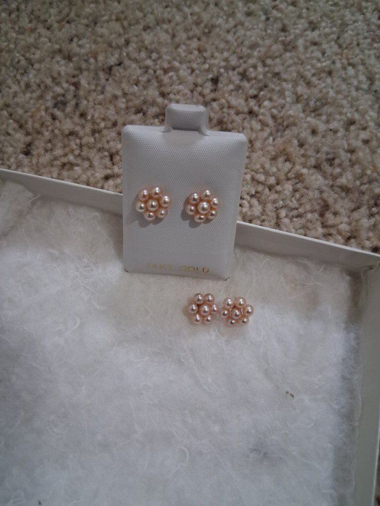 Pearl stud earrings