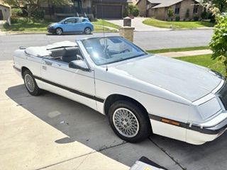 1989 Chrysler Le Baron 