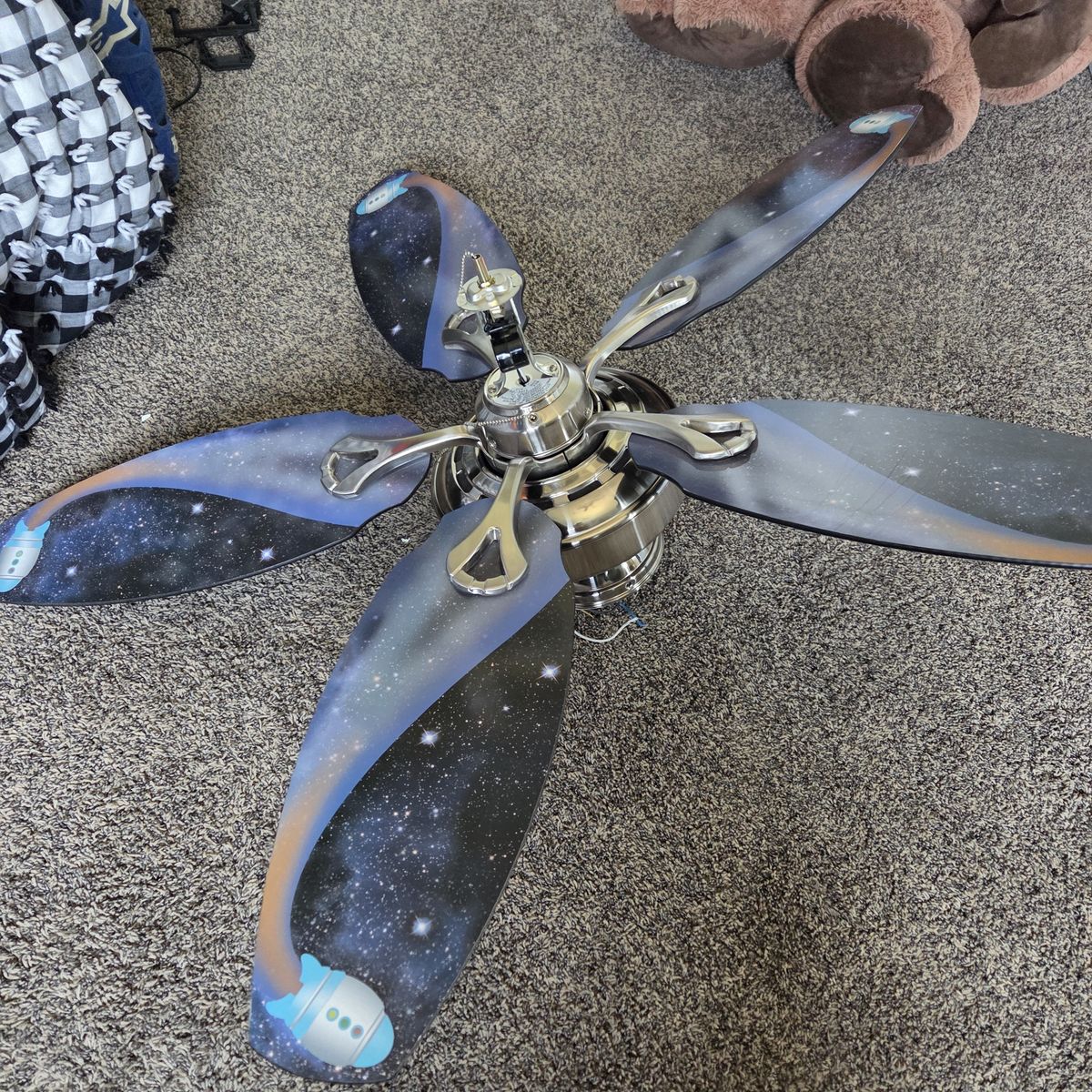 Free Space-Themed Ceiling Fan with Reversible Blades & Earth Light Cover - Kids Room Decor