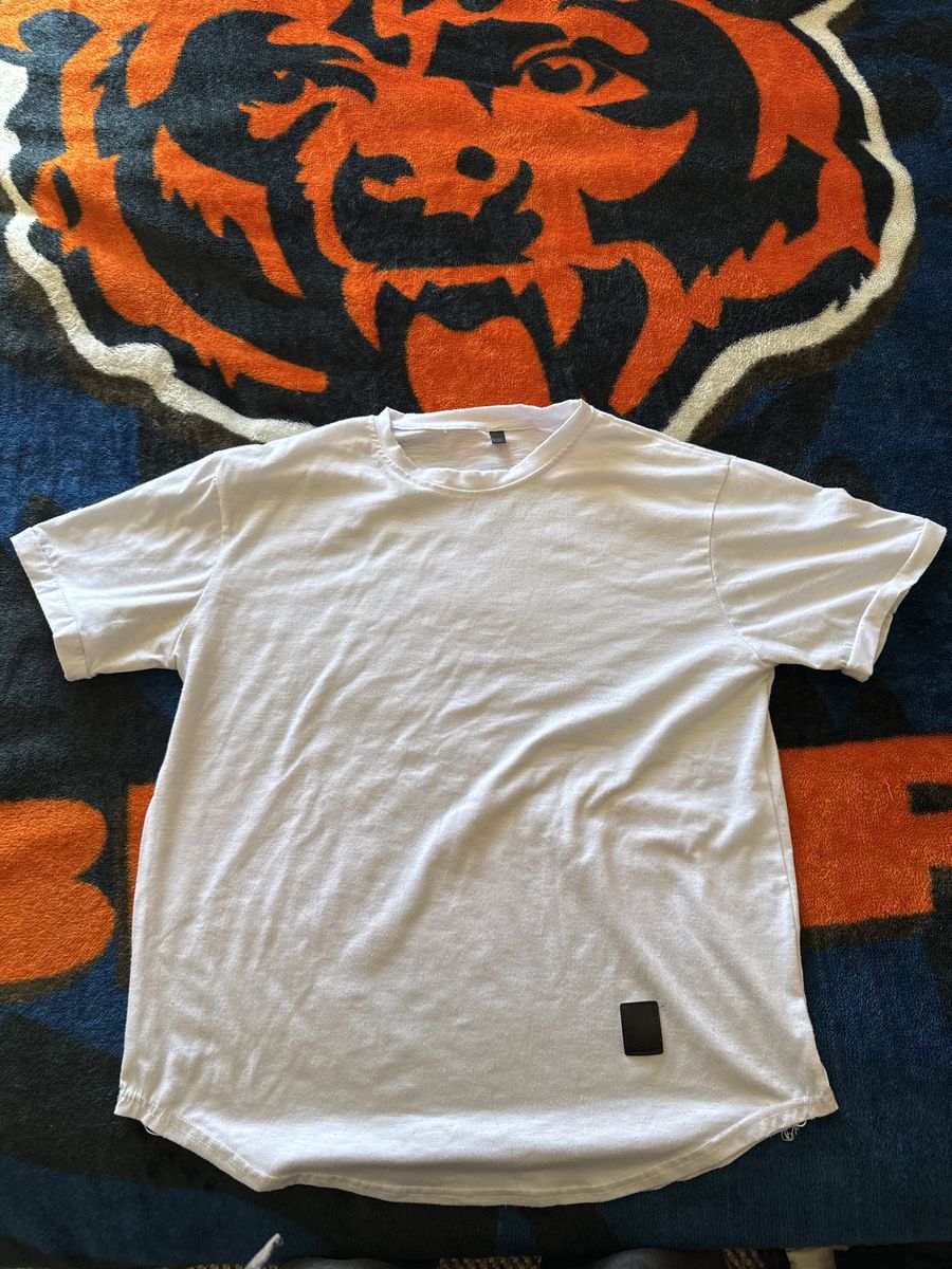 White Short Sleeve Cotton T-Shirt - Curved Hem Basic Tee, Size L