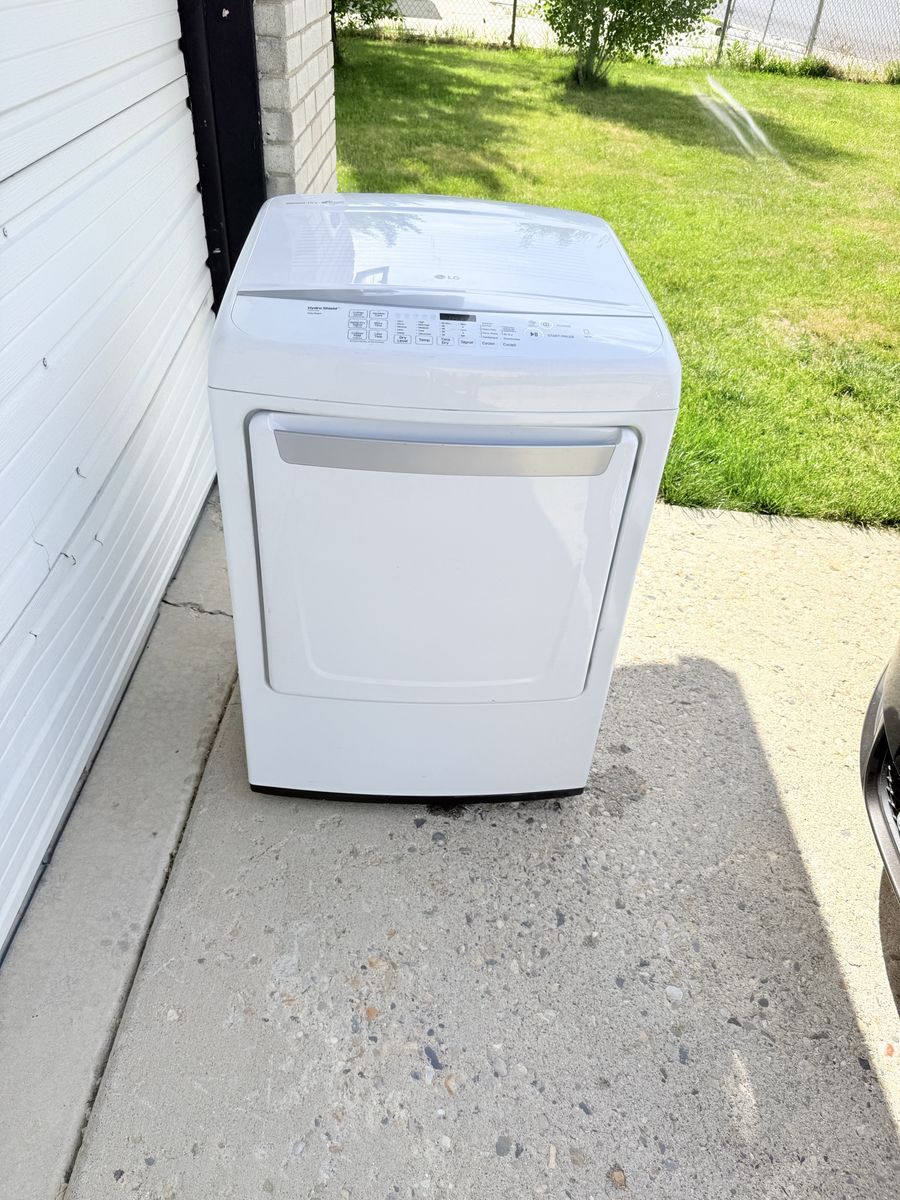 LG  electric dryer