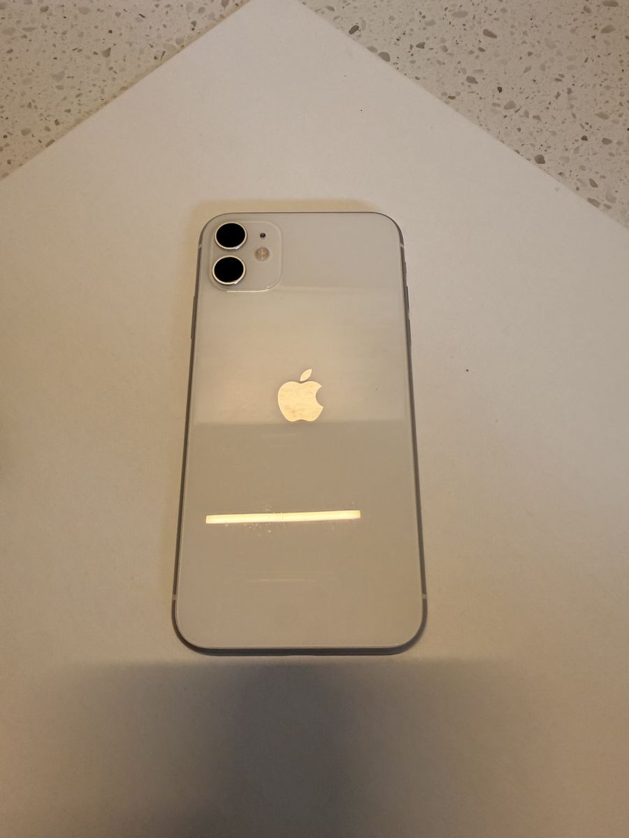 iPhone 11 