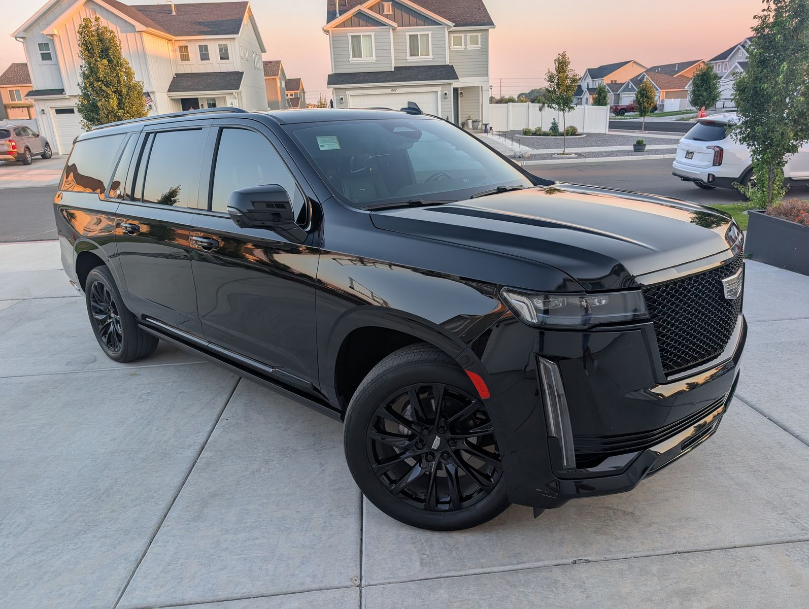 2023 Cadillac Escalade ESV Sport