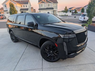 2023 Cadillac Escalade ESV Sport
