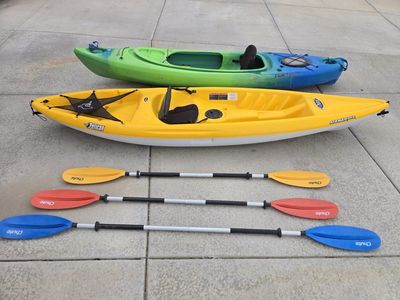 Pelican Stinger 100X and Perception Swifty 9.5 Kayaks with Paddles