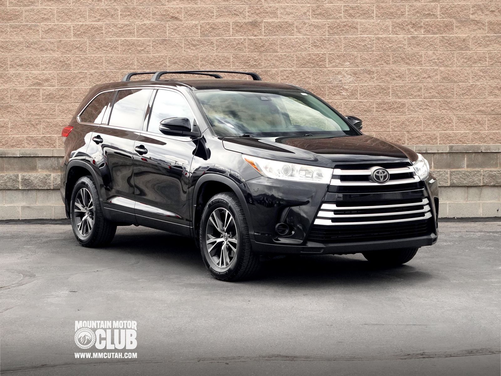 2018 Toyota Highlander LE