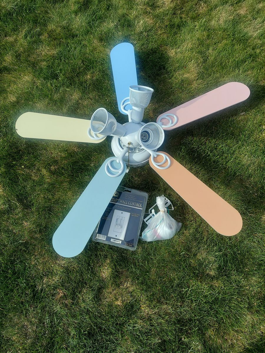Kids Ceiling Fan Light