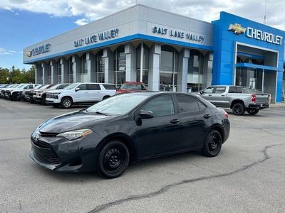 2017 TOYOTA COROLLA LE