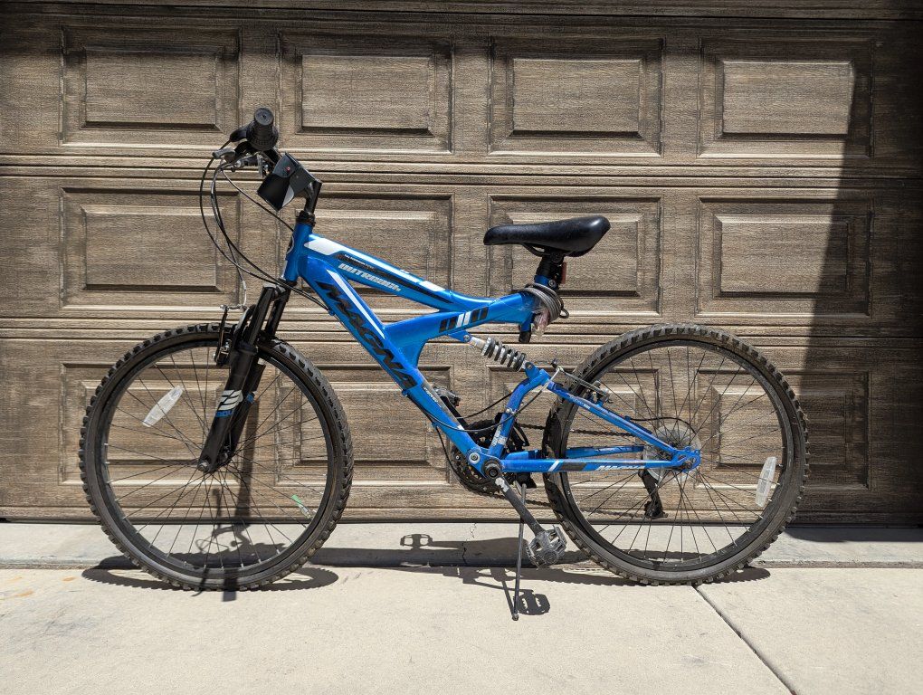 24" Magna Outreach Mountain Bike - 21-Speed Full Suspension