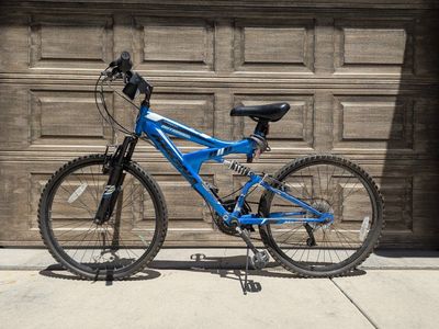 24" Magna Outreach Mountain Bike - 21-Speed Full Suspension