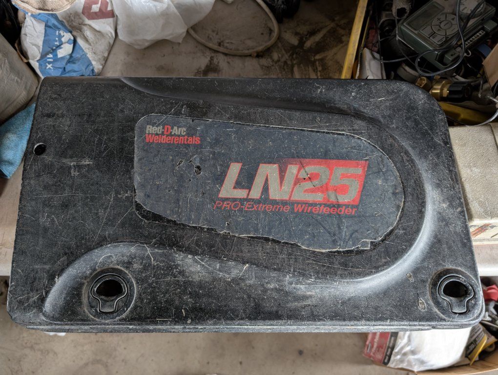 Lincoln LN-25 PRO Extreme Suitcase wire feeder