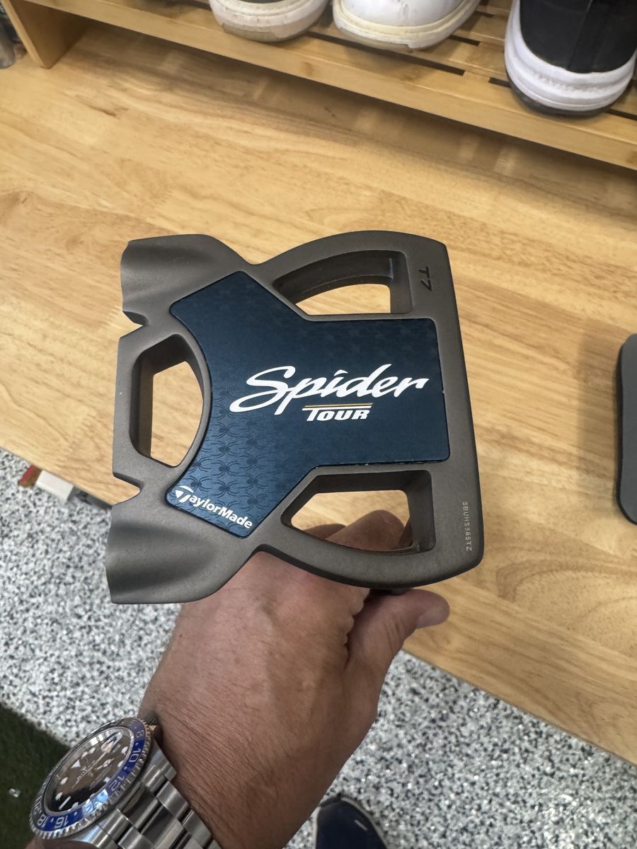 TaylorMade Spider Tour Black Putter with Super Stroke Grip and KBS Shaft - 35 Inches