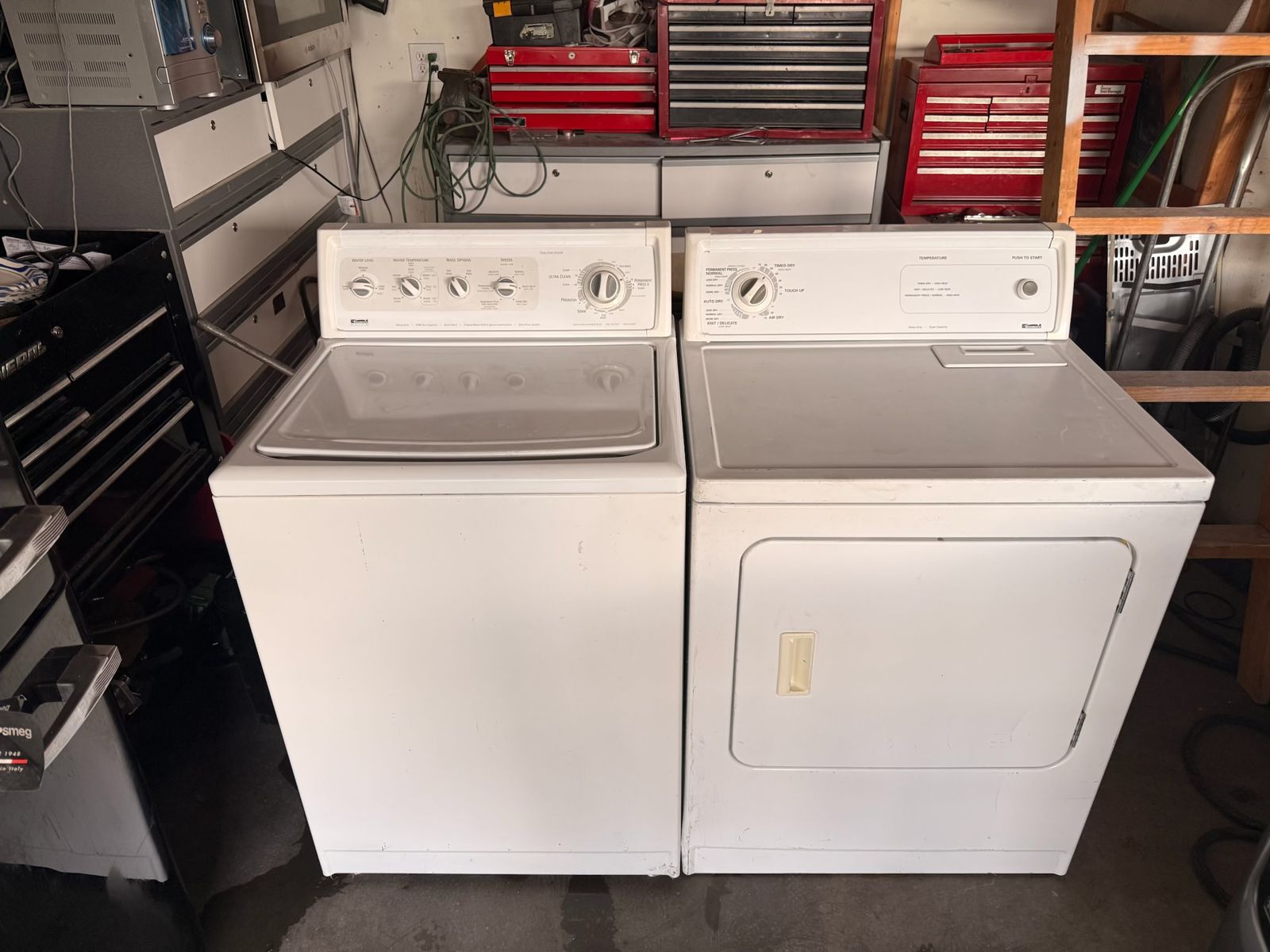 Kenmore White Washer and Dryer Set Top Load