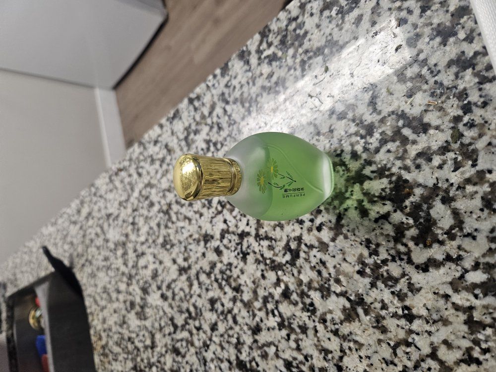 I'm selling a bunch of stuff.