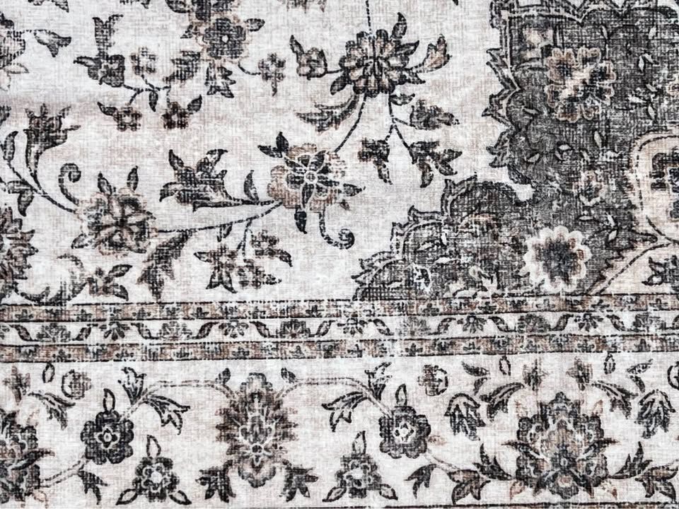 Main image 7