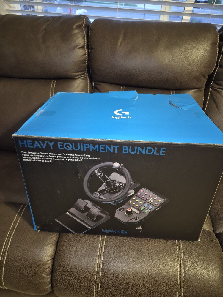 Logitech G Heavy Equipment Bundle - Farm Sim Wheel, Pedals, and Side Panel Control Deck