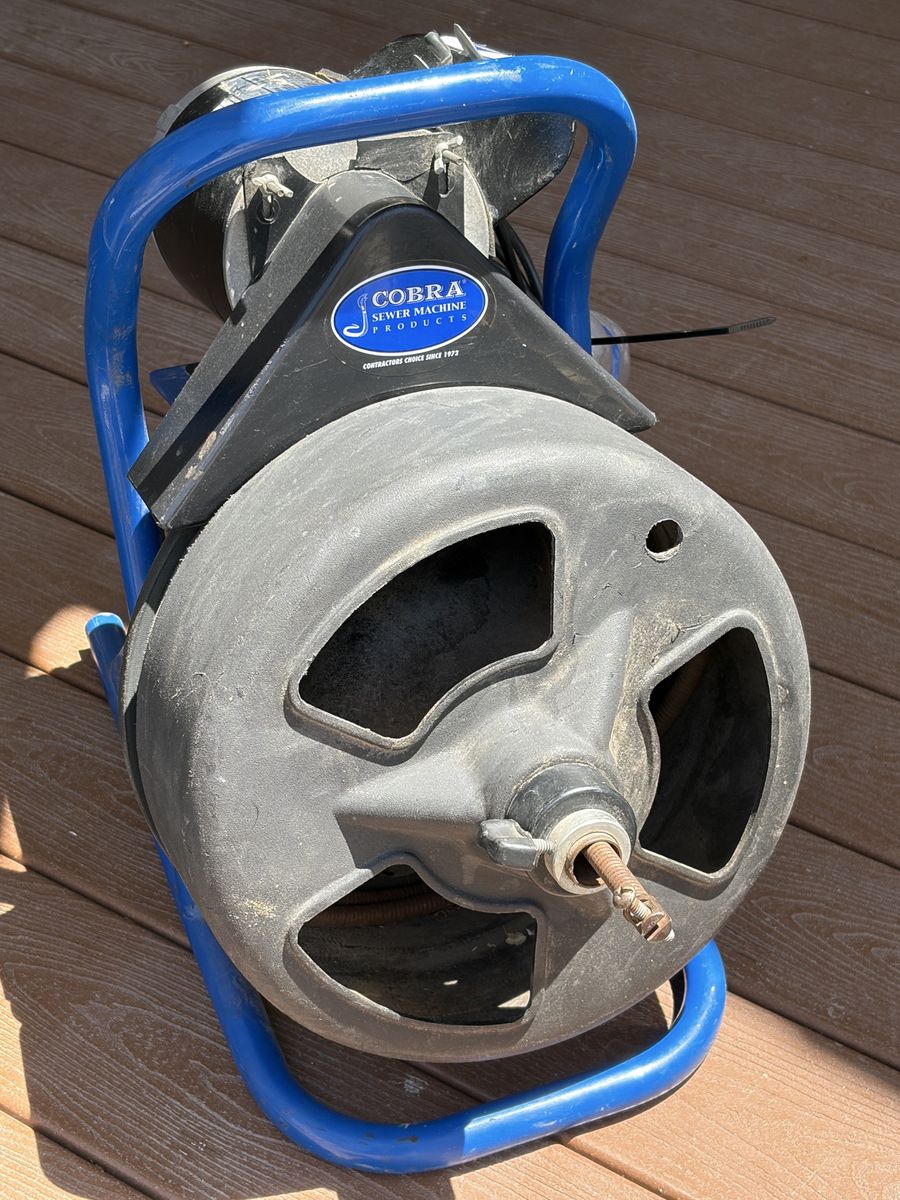 Main image 3
