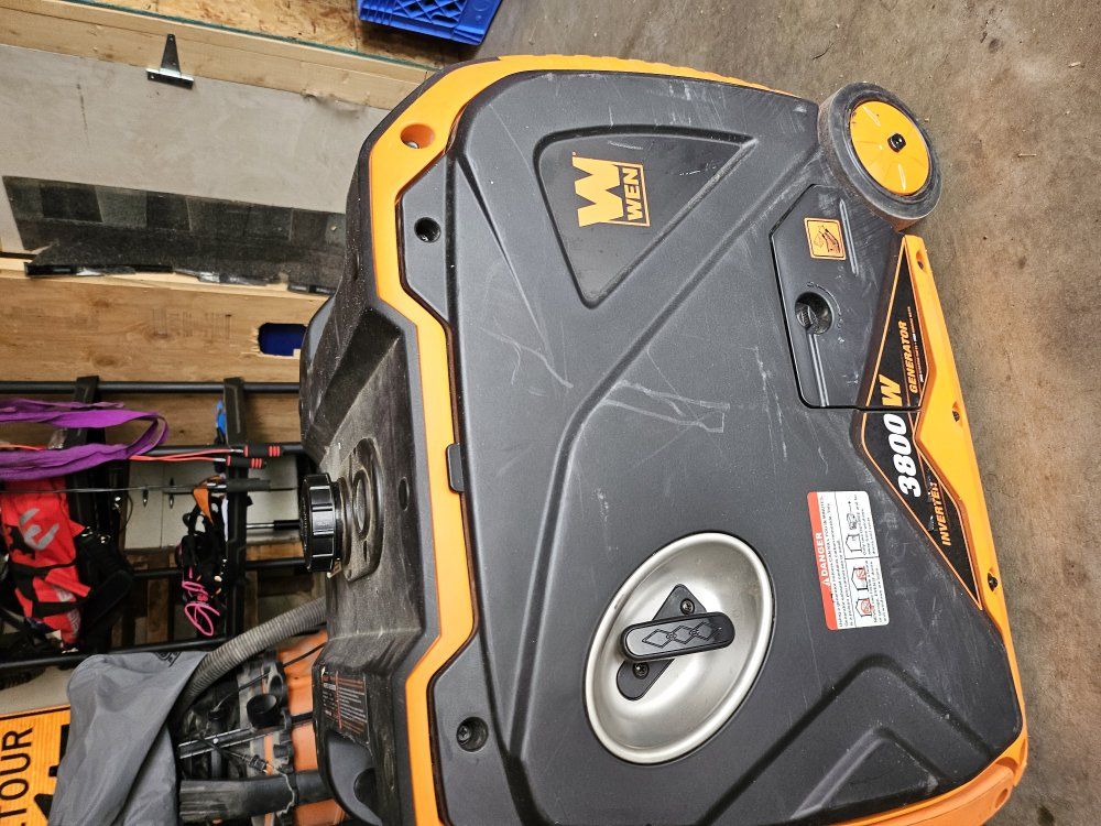 Wen 3800 W generater inverter