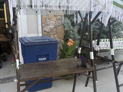 Lemonade stands/farmers market stands