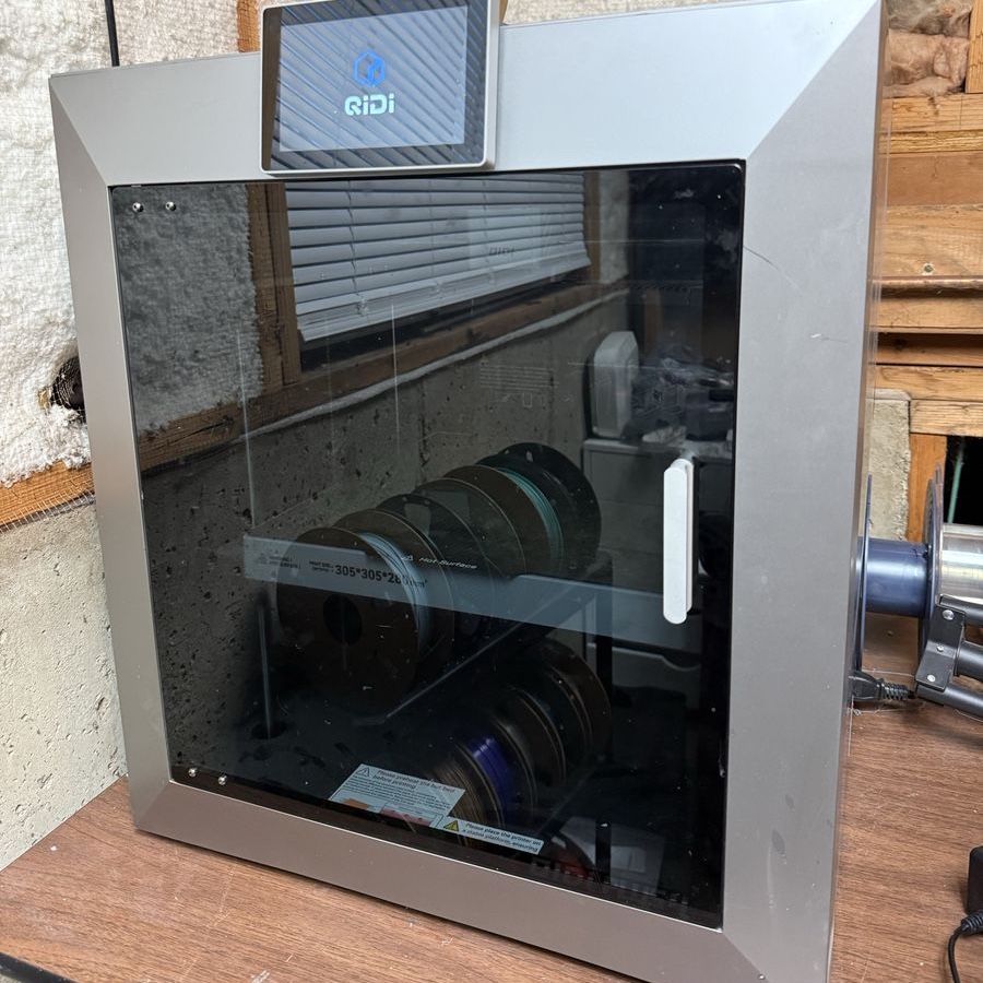 QIDI plus 4 3D printer