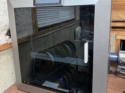 QIDI plus 4 3D printer