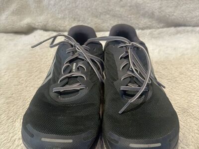 Altra Rivera 2 Women’s Size 11 Black Running Shoes
