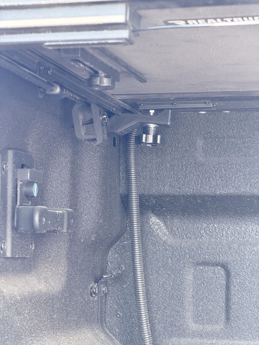 Main image 6
