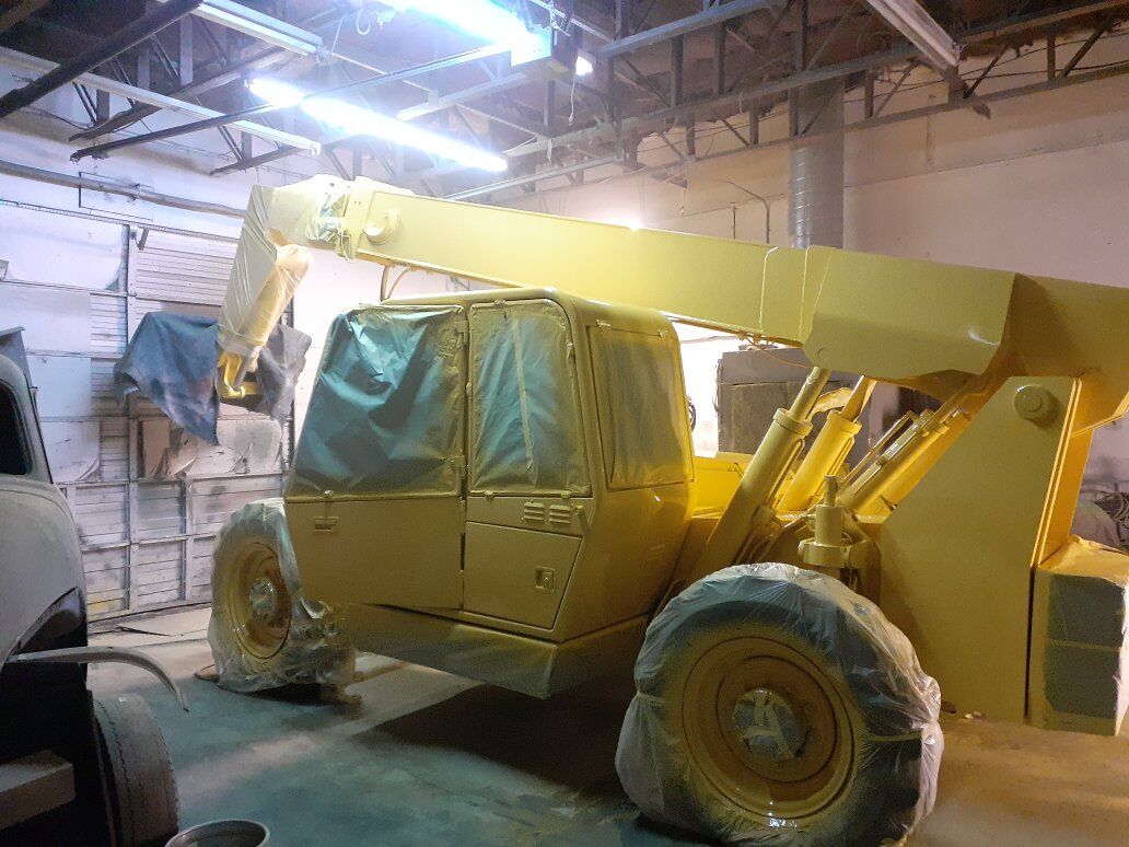 paint job on forklifts