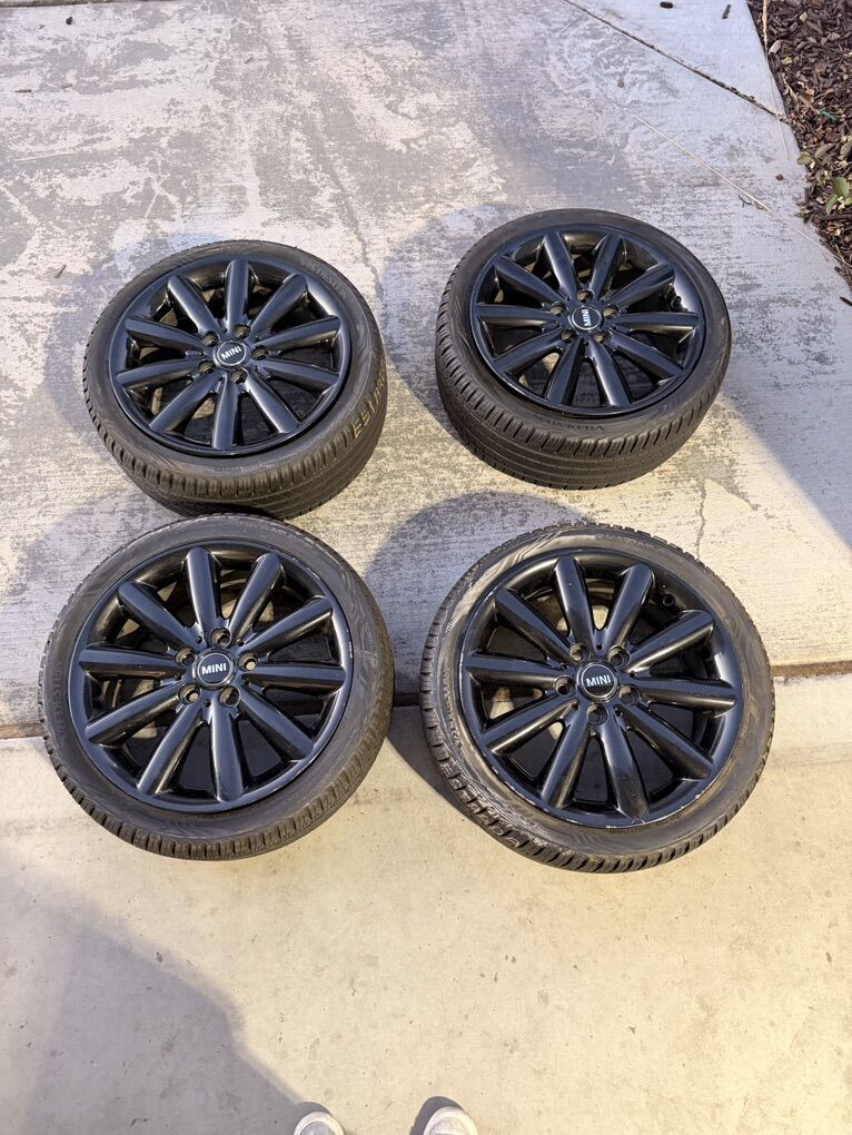 17” Wheels + Quatrac Pro Tires MINI JCW