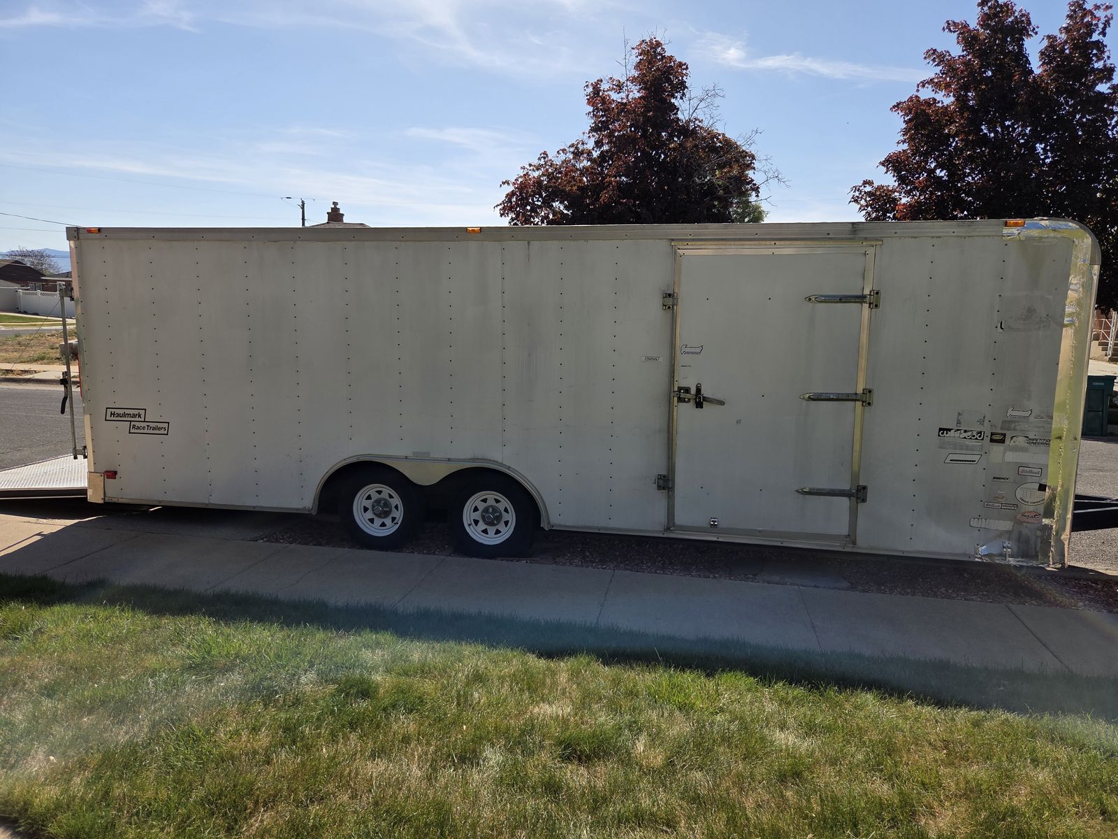Haulmark race trailer 24x8
