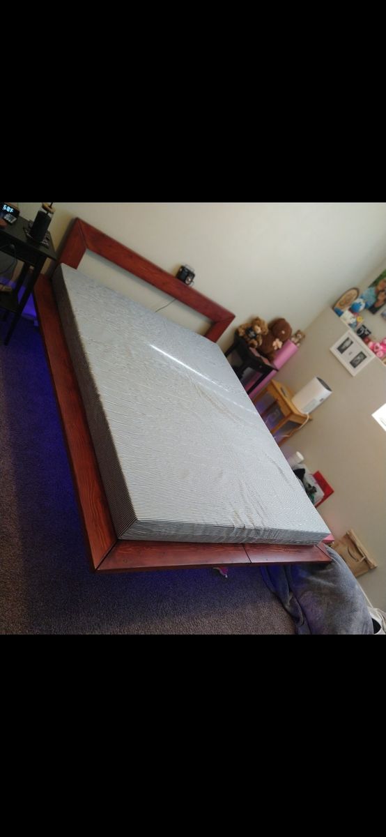 SUPER FIRM Queen Mattress