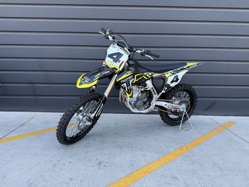 2026 Triumph TF 250-X Jet Black/Pure White