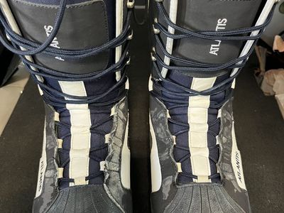 Size 12 men's Snowboarding Boots