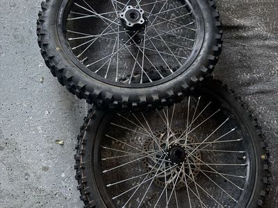 Surron light bee x 2026 wheels