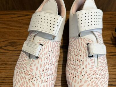 Womens Indoor cycling Shoes Size 40