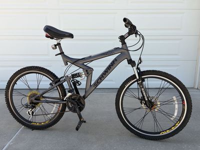 Schwinn Ditch 2.0 DH Mountain Bike