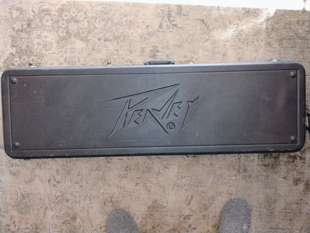 Vintage 1980s Peavey Hardshell Guitar Case with Vintage Peavey Switch