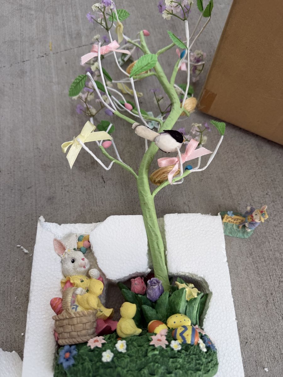 Easter Bunny and Spring Tree Figurine Decoration with Small Rabbit Figurine