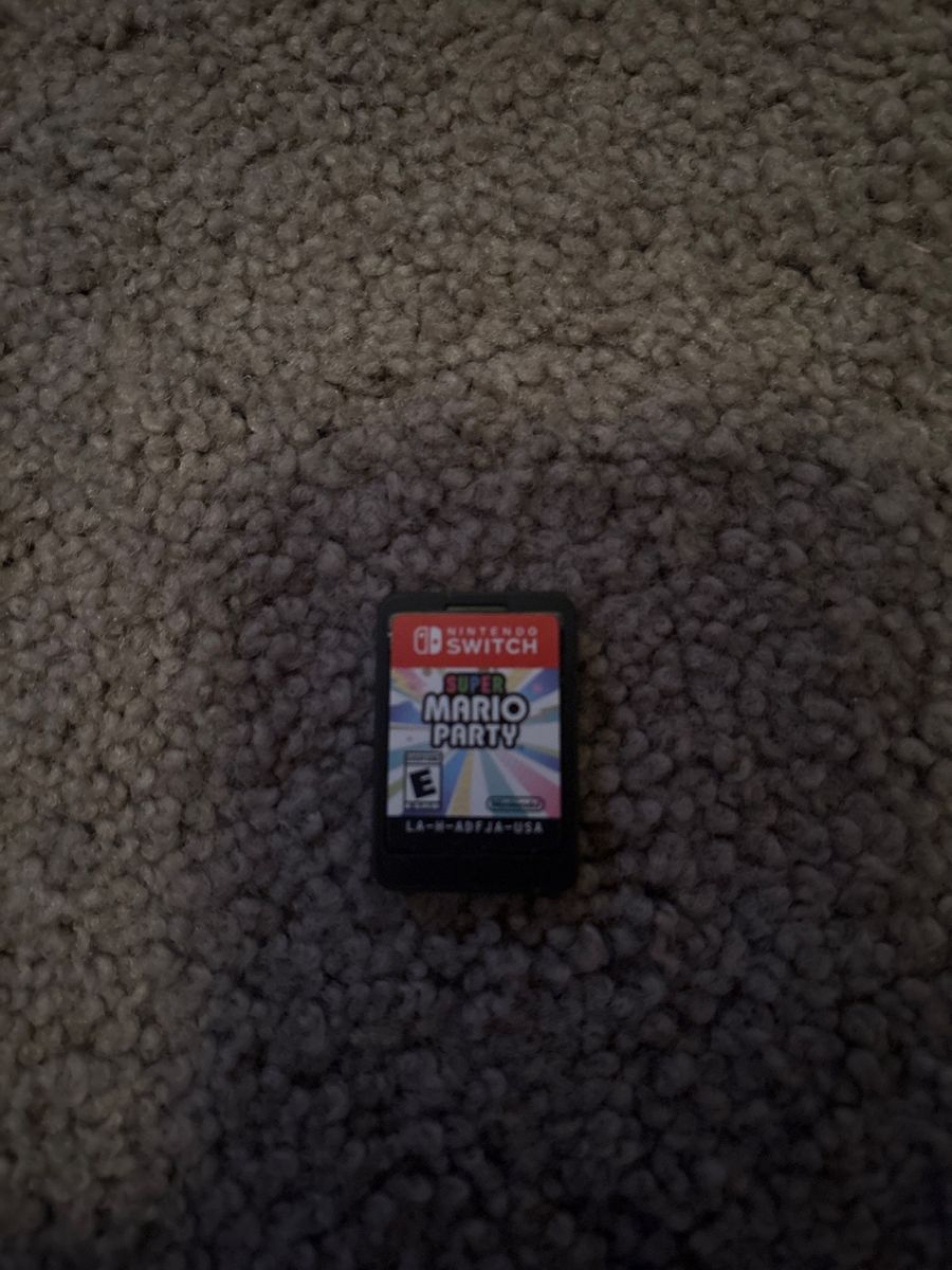 Nintendo Switch Super Mario Party Game Cartridge - Great Condition, Ready to Play!