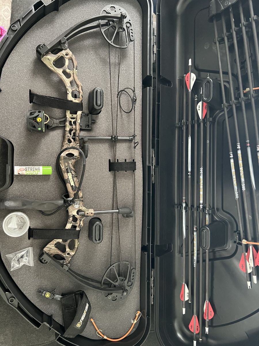 Bear Vast Compound Bow