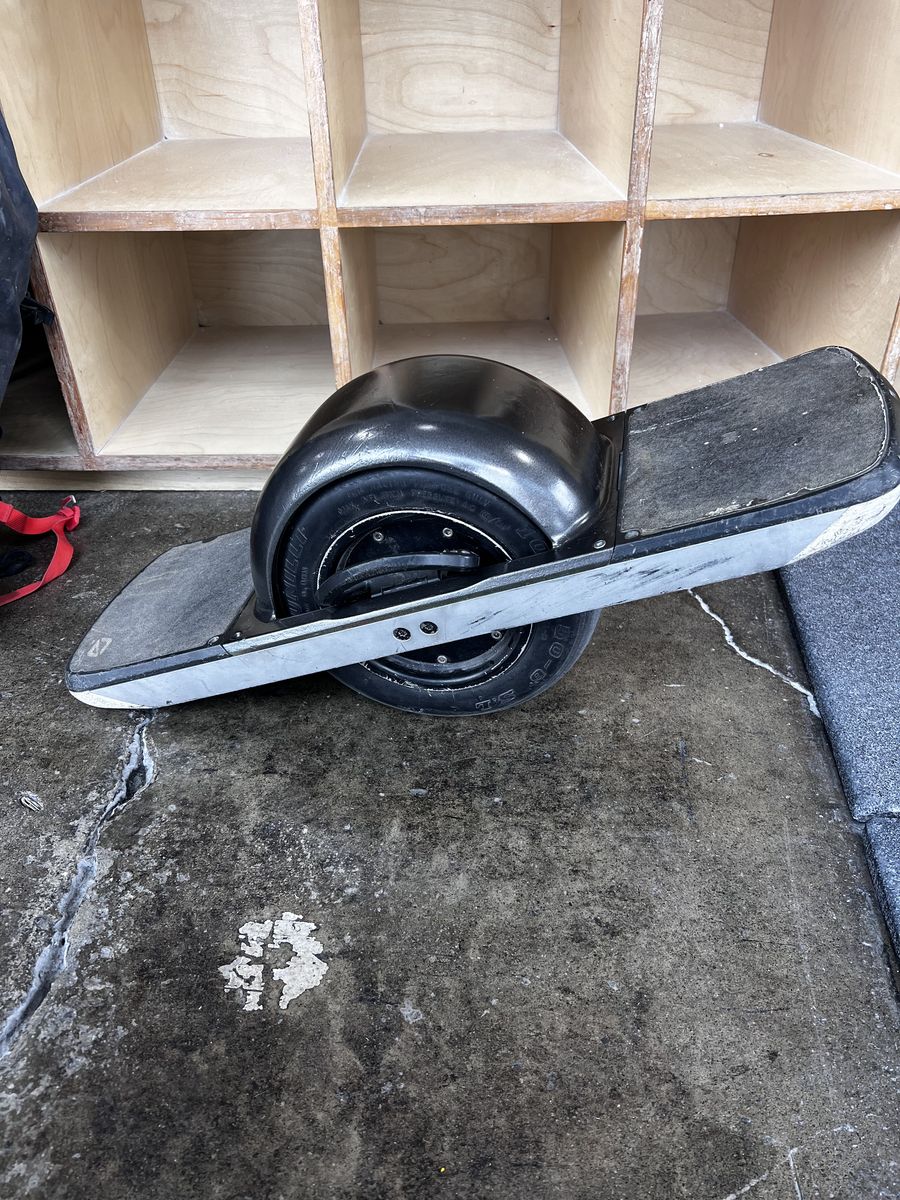 Onewheel Pint 1200 Miles Brand New Tire