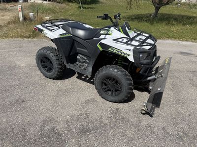 2022 Arctic Cat 600 (only 18 miles) with plow.