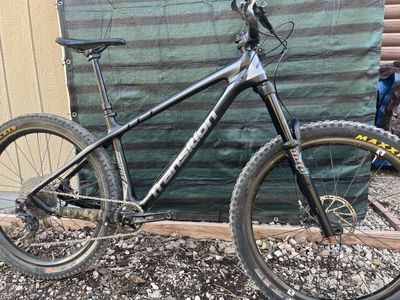 Transition Throttle Mountain Bike Size Medium