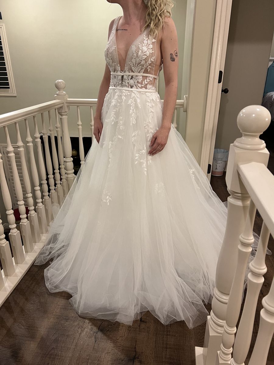 Brand New Wedding Dress