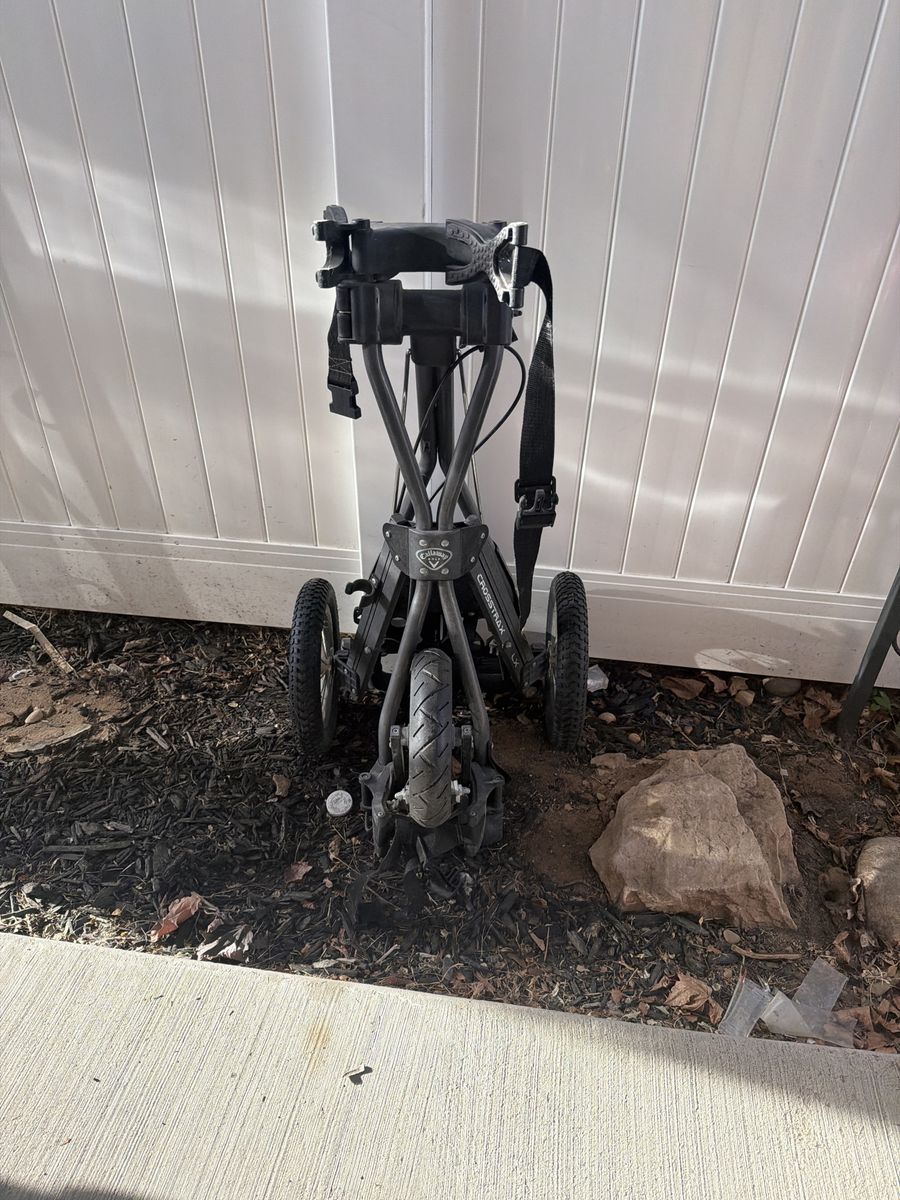 Callaway crosstrax golf push cart