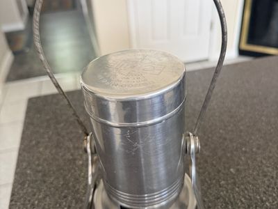 Vintage RAILROAD LANTURN “ECOLITE”by DORCO MFG. INC. Catalog No. 600