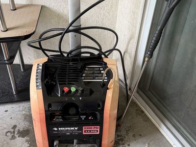 Husky 2200 PSI 2.0 GPM Gas Pressure Washer with Hose & Spray Wand